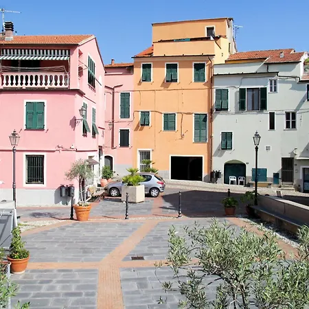 Lorenzo By Interhome * Civezza