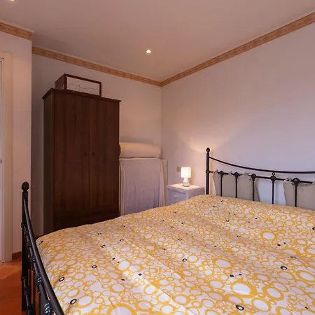 公寓 Lorenzo By Interhome Civezza