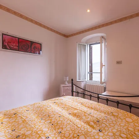 Apartamento Lorenzo By Interhome